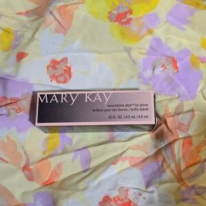 Mary Kay Nourishing Lip Gloss-Rock n Red